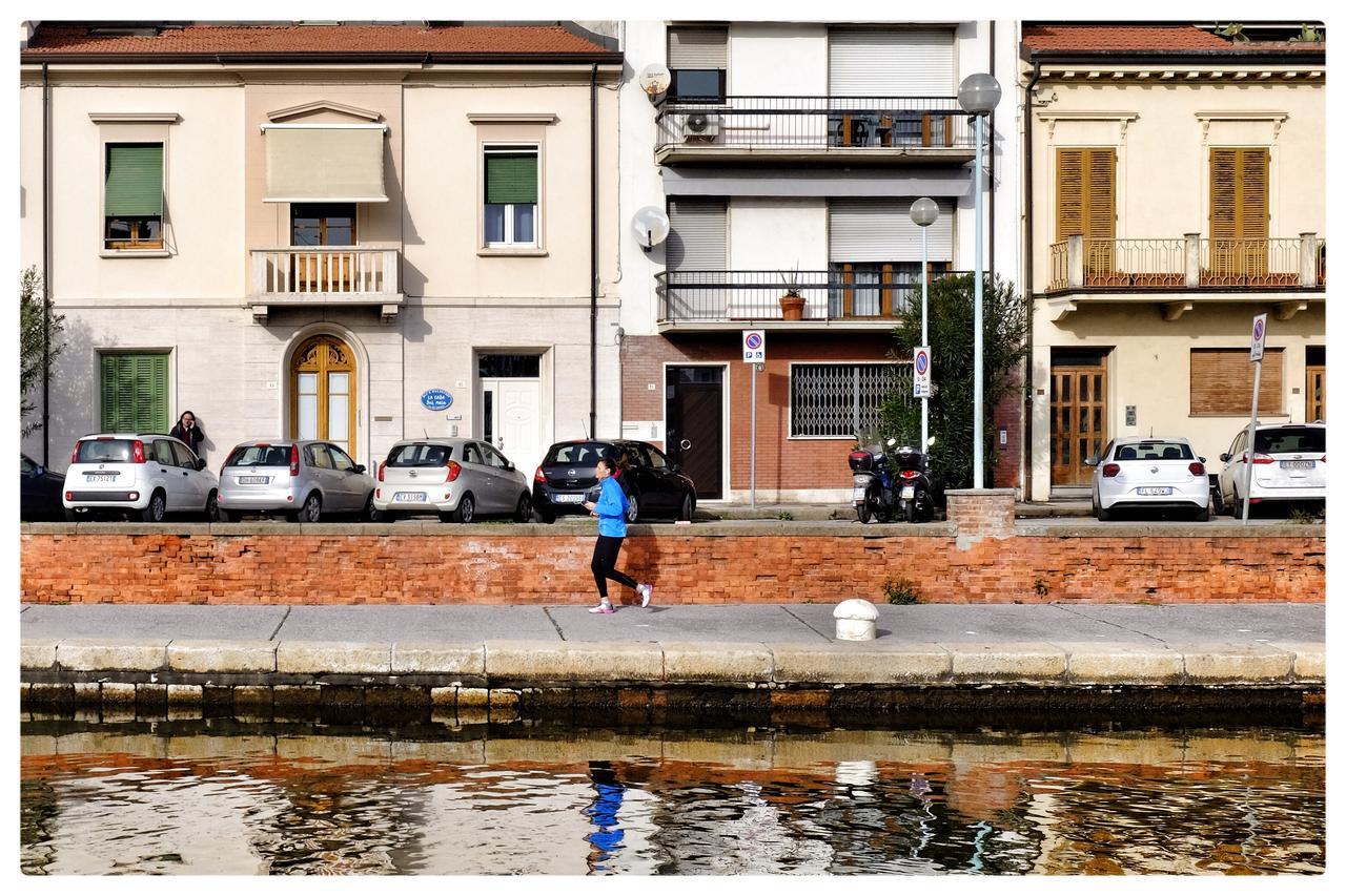 La Casa Sul Molo Bed and Breakfast Βιαρέτζιο Εξωτερικό φωτογραφία