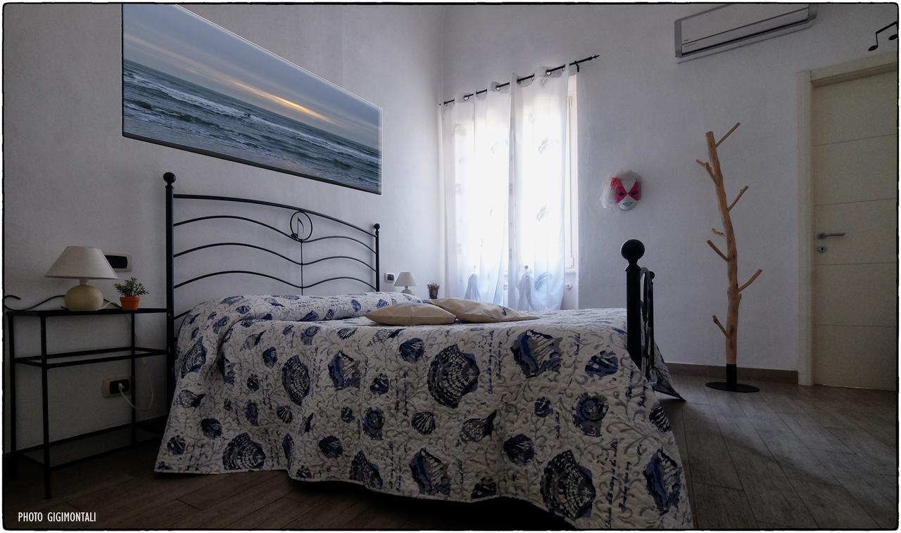 La Casa Sul Molo Bed and Breakfast Βιαρέτζιο Εξωτερικό φωτογραφία